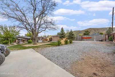 180 E Surge Street, Reno, NV 89506 - Photo 33