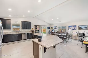 7375 Souverain Ln, Reno, NV 89506 - Photo 15