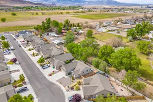 210 Heather Ln, Fernley, NV 89408 - Photo 5