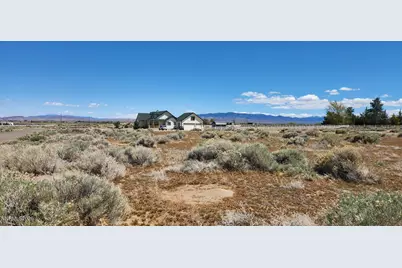 221 Angelina Circle, Smith Valley, NV 89444 - Photo 7