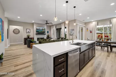 250 Commodore Drive, Verdi, NV 89439 - Photo 15