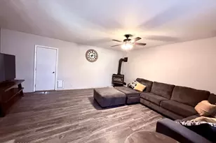 105 S Oregon St, Yerington, NV 89447 - Photo 7