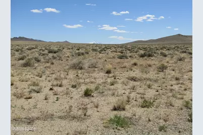 61 Fox Lane, Yerington, NV 89447 - Photo 1