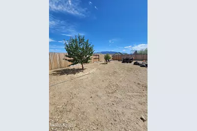 135 Cambridge Drive, Dayton, NV 89403 - Photo 27