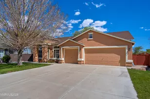 1955 3 Iron Ct, Fernley, NV 89408 - Photo 3