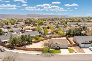 198 Tankersley Dr, Sparks, NV 89436 - Photo 39