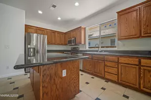 7811 Morgan Pointe Cir, Reno, NV 89523 - Photo 11