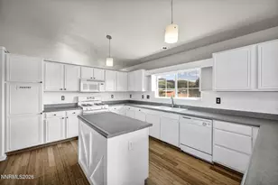 17511 Crystal Canyon Blvd, Reno, NV 89508 - Photo 5