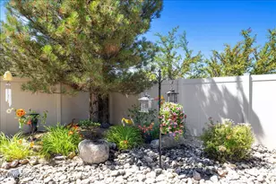 10155 Burghley Ct, Reno, NV 89521 - Photo 49