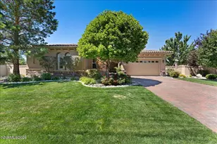 10155 Burghley Ct, Reno, NV 89521 - Photo 7