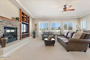10155 Burghley Ct, Reno, NV 89521 - Photo 17