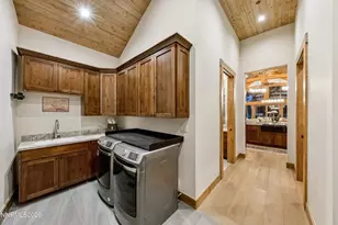 195 Cartwright Ct, Carson City, NV 89705 - Photo 41