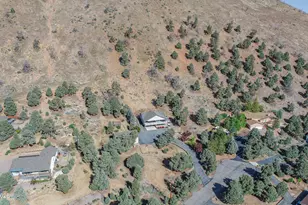 1530 Moss Cir, Gardnerville, NV 89410 - Photo 3