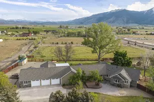 1097 Meadowlark Cir, Gardnerville, NV 89460 - Photo 61