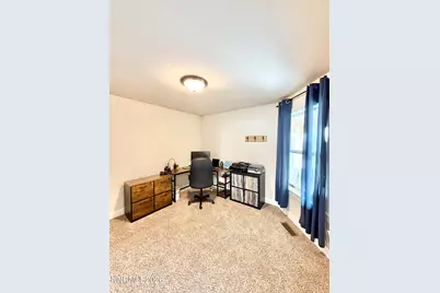 636 Husker Street, Winnemucca, NV 89445 - Photo 9
