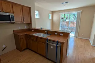 6682 Sportoletti Dr, Sparks, NV 89436 - Photo 9