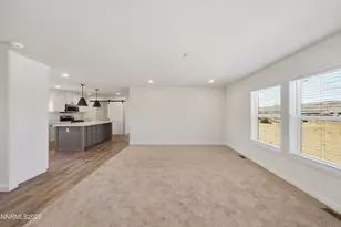 5684 Juniper St, Silver Springs, NV 89429 - Photo 5