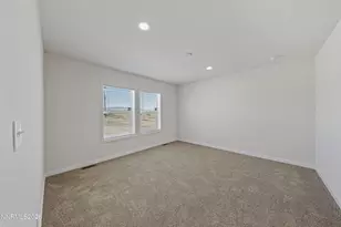 5684 Juniper St, Silver Springs, NV 89429 - Photo 31