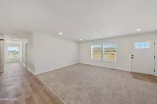 5684 Juniper St, Silver Springs, NV 89429 - Photo 7
