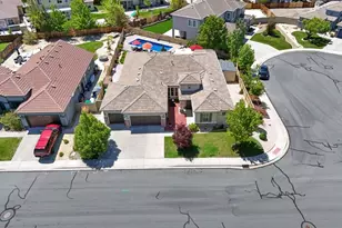 10555 Hampton Creek Dr, Reno, NV 89521 - Photo 1