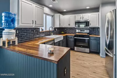 1347 Scarlet Oak Drive, Gardnerville, NV 89410 - Photo 13