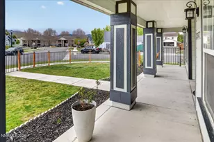 1347 Scarlet Oak Dr, Gardnerville, NV 89410 - Photo 7