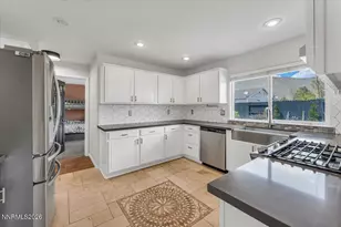 17725 Gingko Ct, Reno, NV 89508 - Photo 13