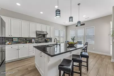 11785 Valley Crest Drive, Sparks, NV 89441 - Photo 15