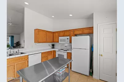 2215 Ellice Way, Fernley, NV 89408 - Photo 13