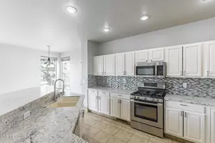4775 Cedarhill Ln, Reno, NV 89519 - Photo 17