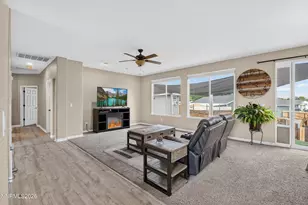22 Kaweah Ct, Sparks, NV 89436 - Photo 5