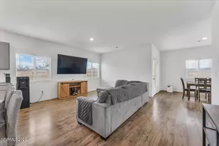 973 Kathryn Ct, Fernley, NV 89408 - Photo 7