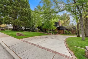 2570 Sharon Wy, Reno, NV 89509 - Photo 13