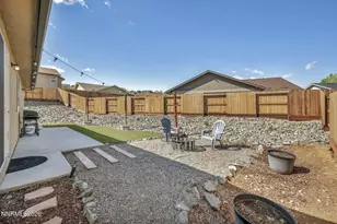 3535 Tourmaline Ct, Indian Hills, NV 89705 - Photo 23