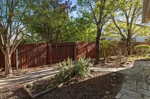 2280 Stowe Dr, Reno, NV 89511 - Photo 43
