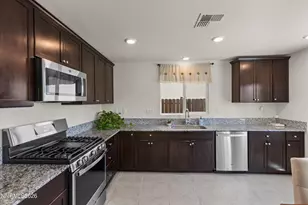638 Coyote Blf Ct, Reno, NV 89506 - Photo 11