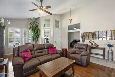 10047 Cascade Falls Drive, Reno, NV 89521 - Photo 5