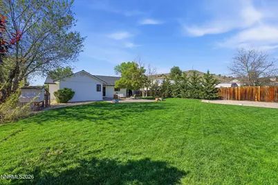 5565 Grasswood Drive, Sparks, NV 89436 - Photo 5