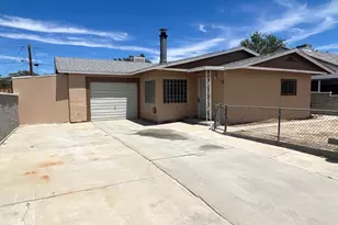 117 W 4th St, Hawthorne, NV 89415 - Photo 1