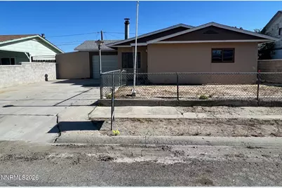 117 W 4th Street, Hawthorne, NV 89415 - Photo 1