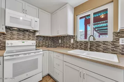 9070 Reservoir Street, Reno, NV 89506 - Photo 11