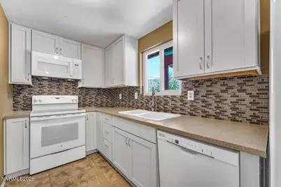 9070 Reservoir Street, Reno, NV 89506 - Photo 9