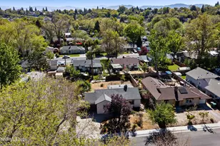 860 Primrose St, Reno, NV 89509 - Photo 3