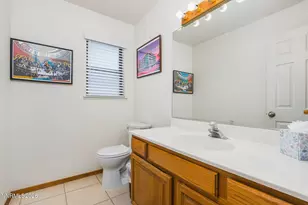 3918 W 7th St, Reno, NV 89503 - Photo 25