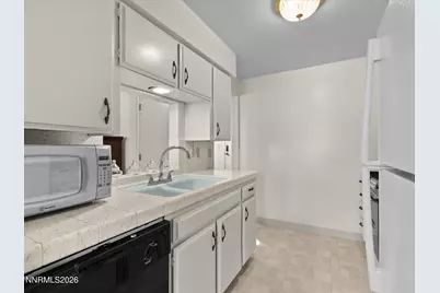 121 Lake Glen Drive, Carson City, NV 89703 - Photo 11