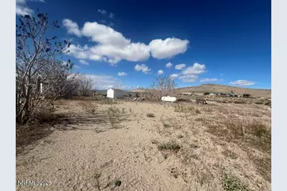 2780 E 2nd Street, Silver Springs, NV 89429 - Photo 17