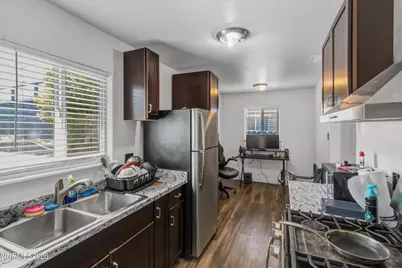 330 Broadway Boulevard, Reno, NV 89502 - Photo 35