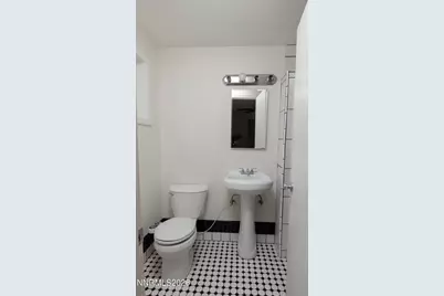 9350 Gremlin Way, Reno, NV 89506 - Photo 17
