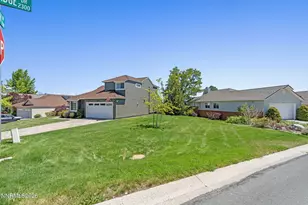 3548 Skyline View Dr, Reno, NV 89509 - Photo 9