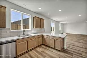 6773 Shell Ct, Fernley, NV 89408 - Photo 5
